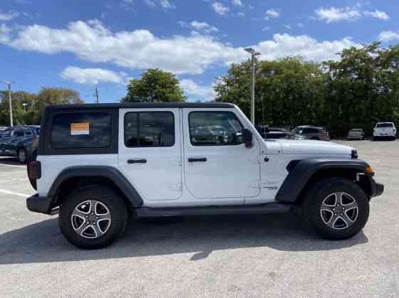 Selling My 2020 Jeep Wrangler Unlimited Sport S 4WD Гомель