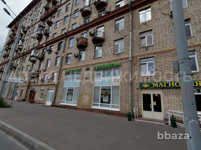 Продается торговое помещение 320 м² Москва - photo 1
