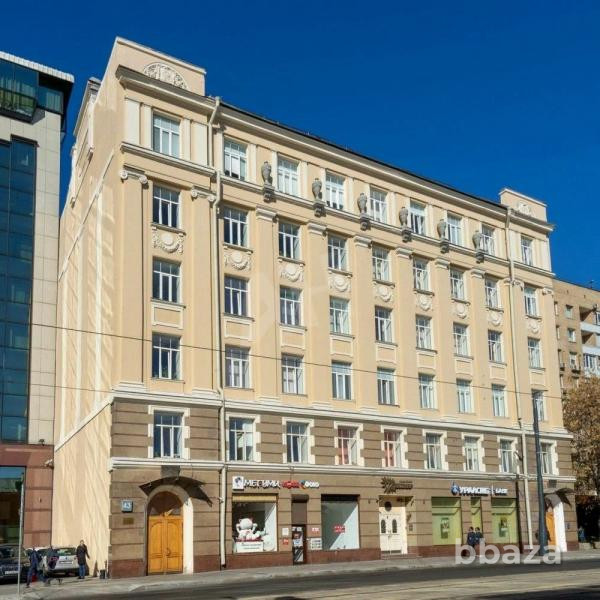 Сдается офисное помещение 1465 м² Москва - photo 1