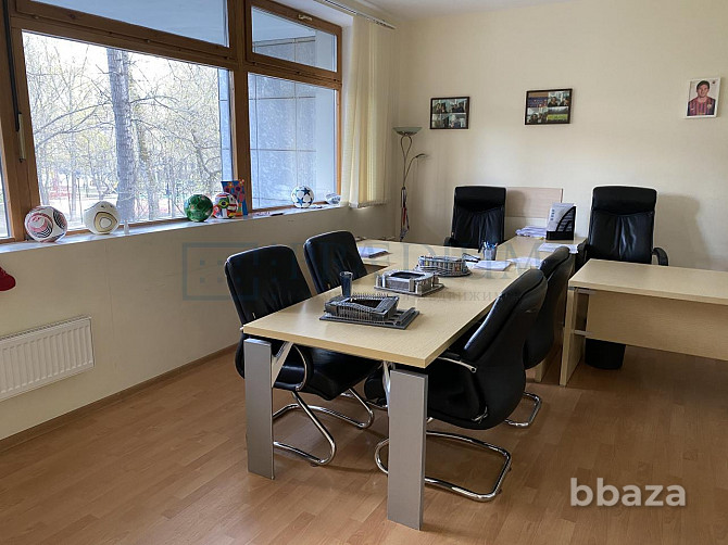 Продается офисное помещение 310 м² Москва - photo 1