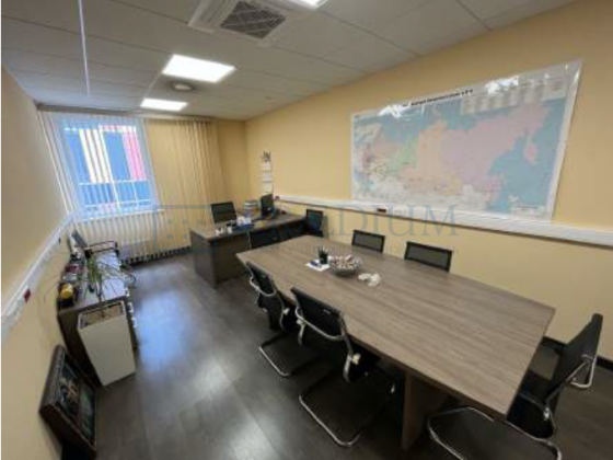 Продается офисное помещение 3758 м² Москва