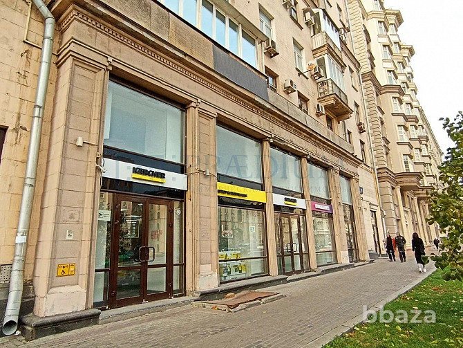 Продается помещение свободного назначения 467 м² Москва - photo 1