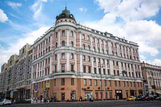 Сдается офисное помещение 1700 м² Москва