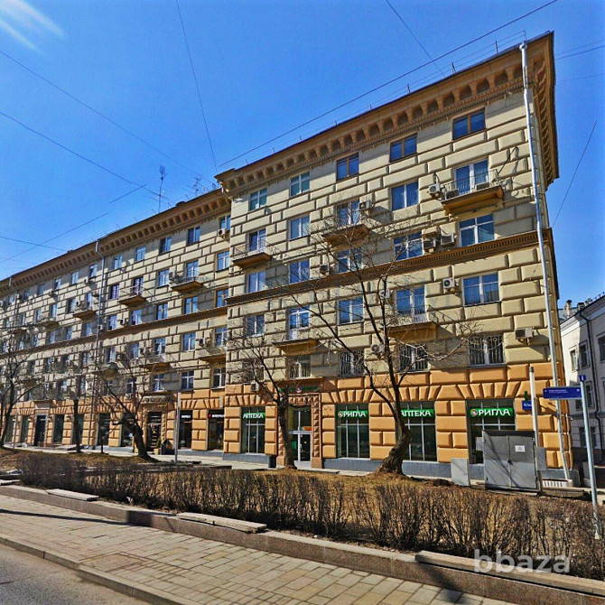 Продается помещение свободного назначения 324 м² Москва - photo 1