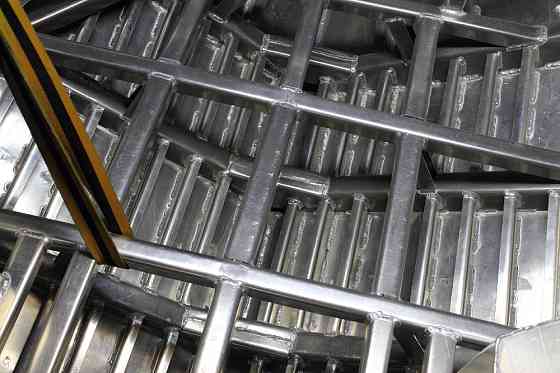 Алюминиевый катер (боурайдер) Пантера 8000 с реданом на заказ Самара