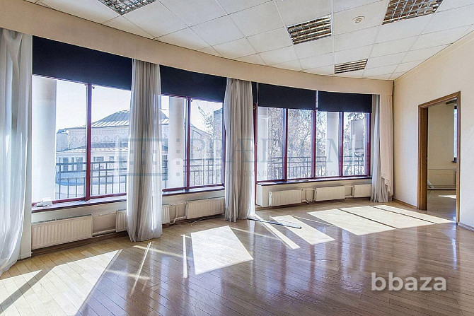 Продается офисное помещение 5827 м² Москва - photo 2