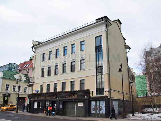 Продается офисное помещение 2050 м² Москва