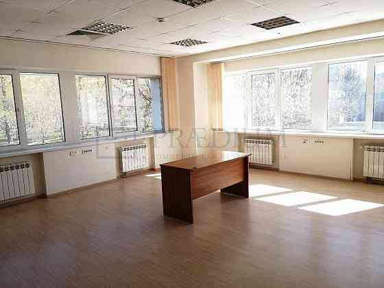 Продается офисное помещение 317 м² Москва