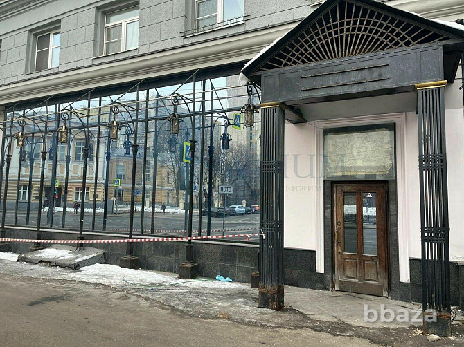 Сдается офисное помещение 403 м² Москва - photo 2