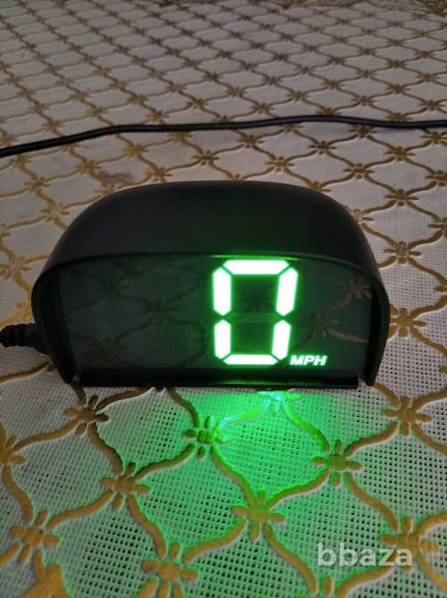 Цифровой спидометр для автомобиля в милях Пермь - изображение 1