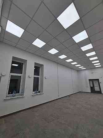 Сдам нежилое помещение на 1 этаже с отдельным входом и свежим ремонтом Омск