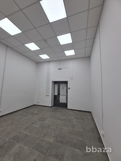 Сдам нежилое помещение на 1 этаже с отдельным входом и свежим ремонтом Омск - изображение 7