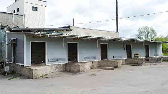 Промздание 2366 м2 + 1,35 га в центре Луги — всего 35 млн.руб. Луга