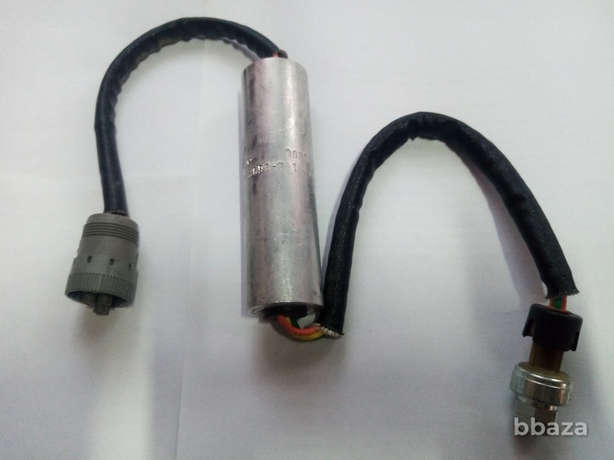 Датчик давления масла двс caterpillar d9r Тюмень - изображение 1