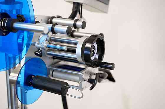 Автоматическая этикетировочная машина AS-P05 Малаховка