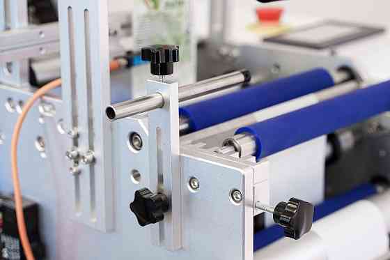 Полуавтоматический настольный этикетировщик AS-С12 Малаховка