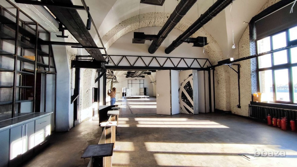 Помещение после ресторана в лофт-пространстве, 400 кВт, высокие потолки. Санкт-Петербург - изображение 1