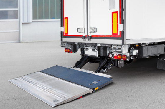 Ремонт гидроцилиндров и гидросистемы гидроборта Березовский