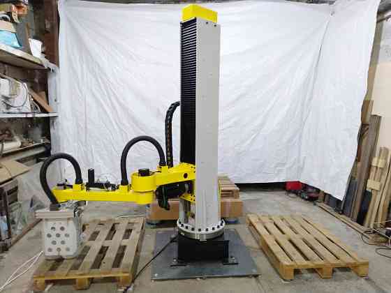 Робот (манипулятор) - укладчик ПЭТ бутылок (бутылей) с водой на паллету Челябинск