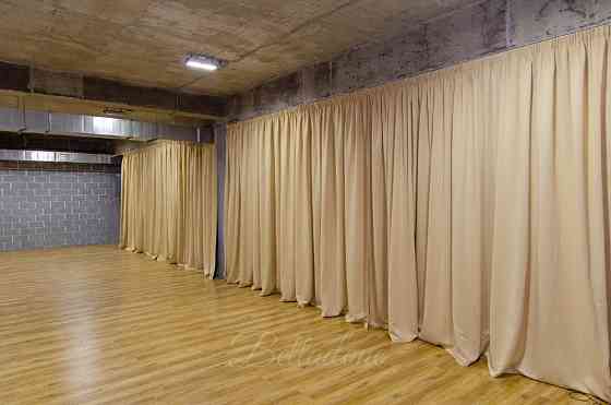 Текстильные разделительные шторы для спортивных сооружений Москва