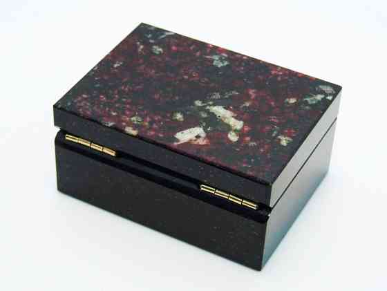 Эвдиалит - Коллекционная Шкатулка Москва