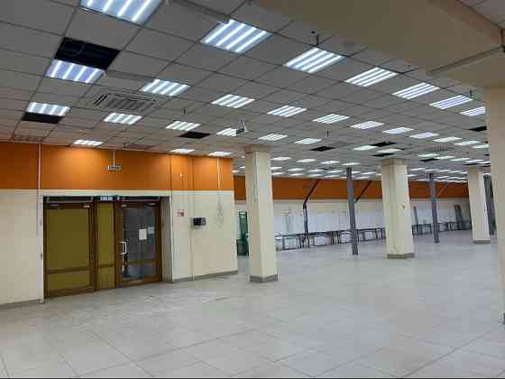 Помещение свободного назначения от 100 м.кв.! Золотая точка Омска! Омск