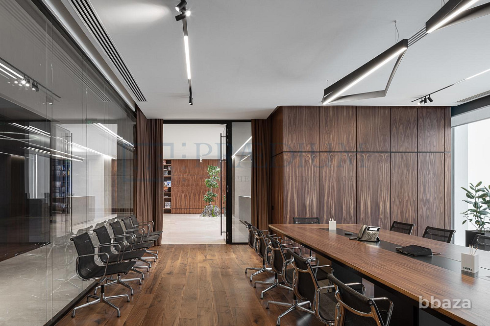 Сдается офисное помещение 2026 м² Москва - изображение 1