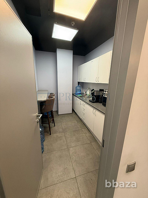 Сдается офисное помещение 153 м² Москва - изображение 8
