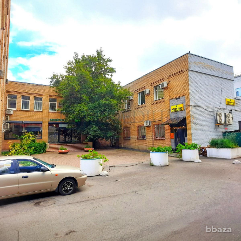 Продается офисное помещение 808 м² Москва - изображение 2