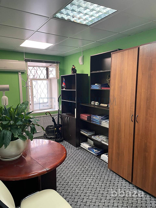 Продается офисное помещение 1100 м² Москва - изображение 1