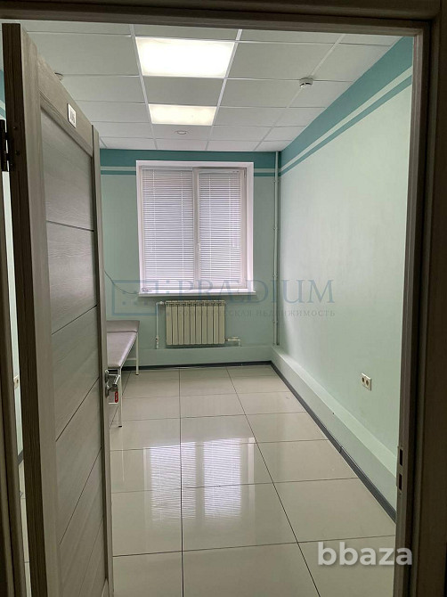 Продается помещение свободного назначения 924 м² Москва - изображение 1