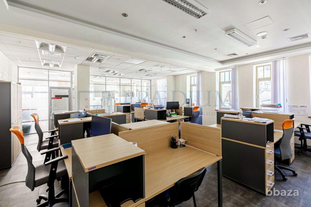 Сдается офисное помещение 599 м² Москва - изображение 3
