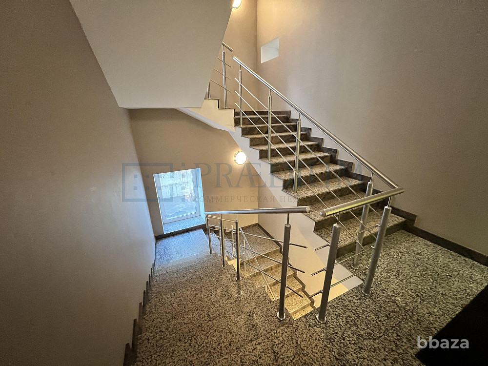 Продается офисное помещение 742 м² Москва - изображение 8