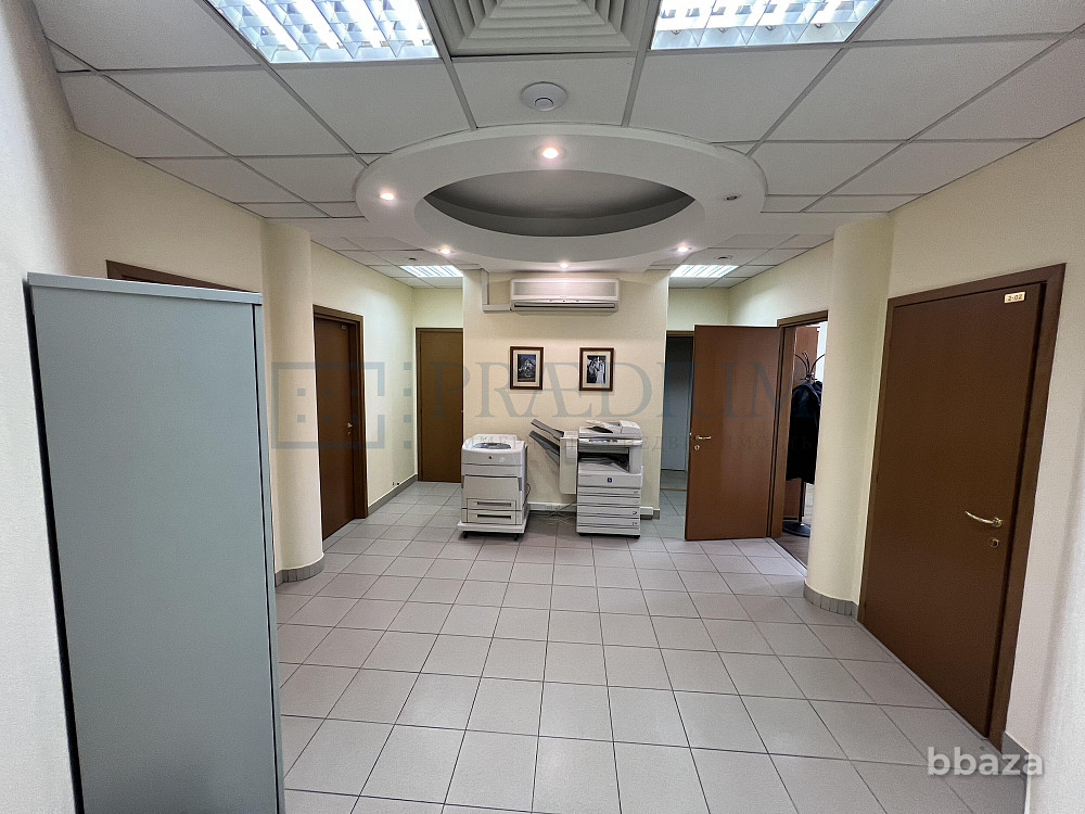 Продается офисное помещение 742 м² Москва - изображение 10