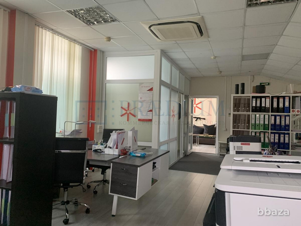 Продается офисное помещение 1216 м² Москва - изображение 1