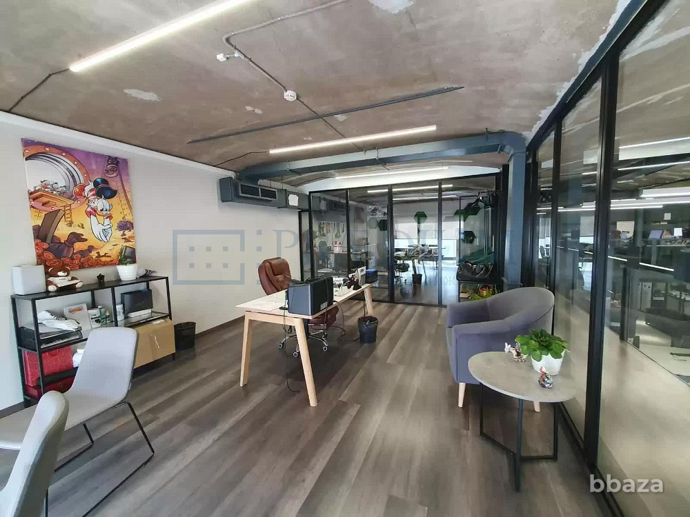 Продается помещение свободного назначения 429 м² Москва - изображение 2