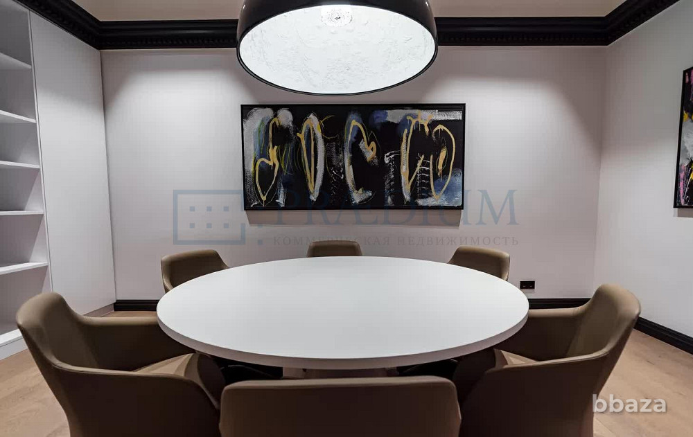 Продается офисное помещение 799 м² Москва - изображение 1