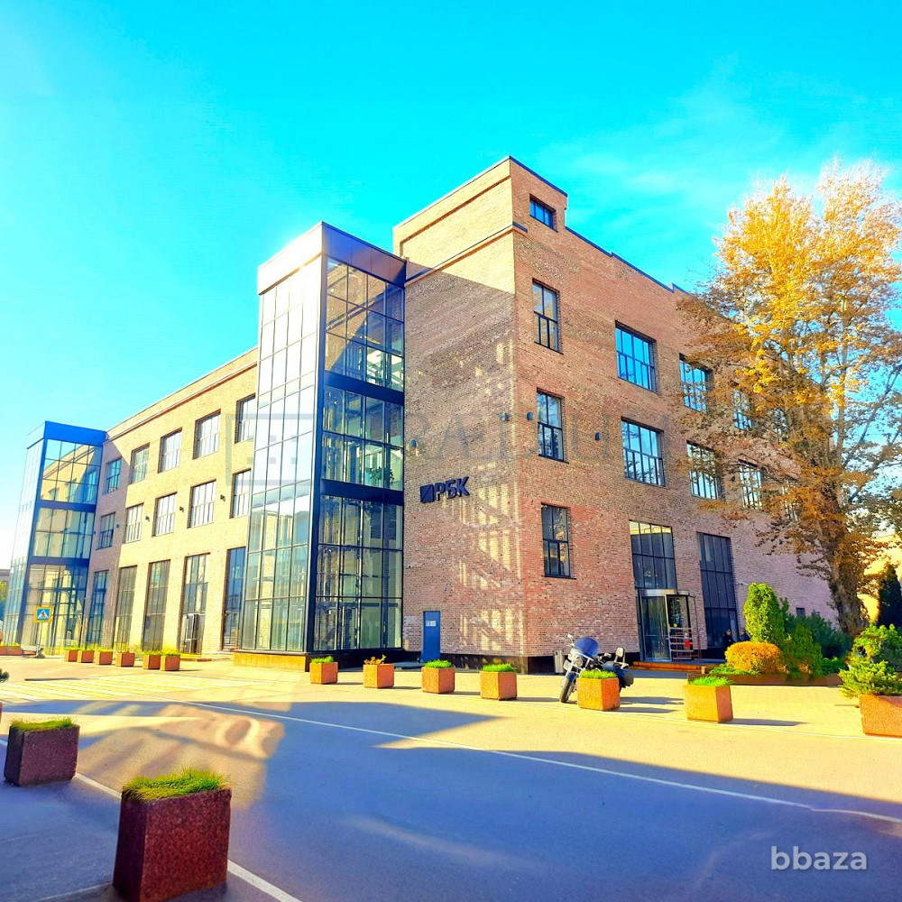 Продается офисное помещение 6899 м² Москва - изображение 2