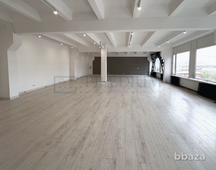 Продается офисное помещение 167 м² Москва - изображение 1