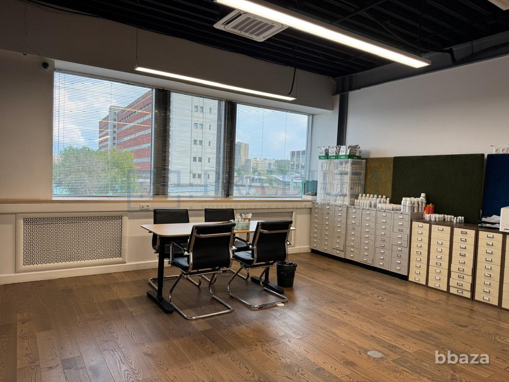Продается офисное помещение 189 м² Москва - изображение 2