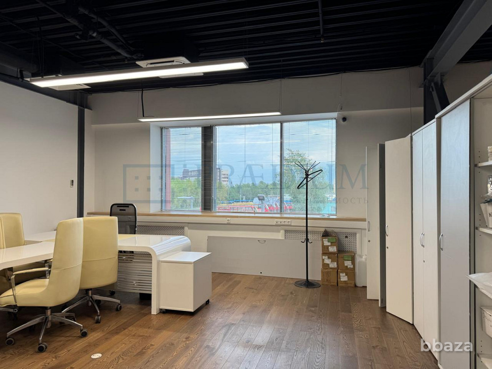 Продается офисное помещение 189 м² Москва - изображение 3