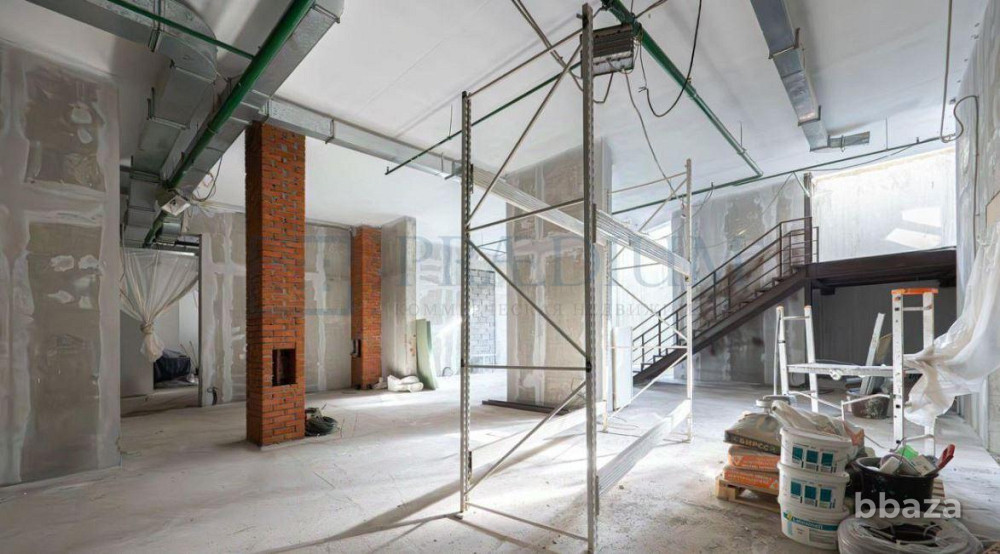 Продается помещение свободного назначения 450 м² Москва - изображение 1