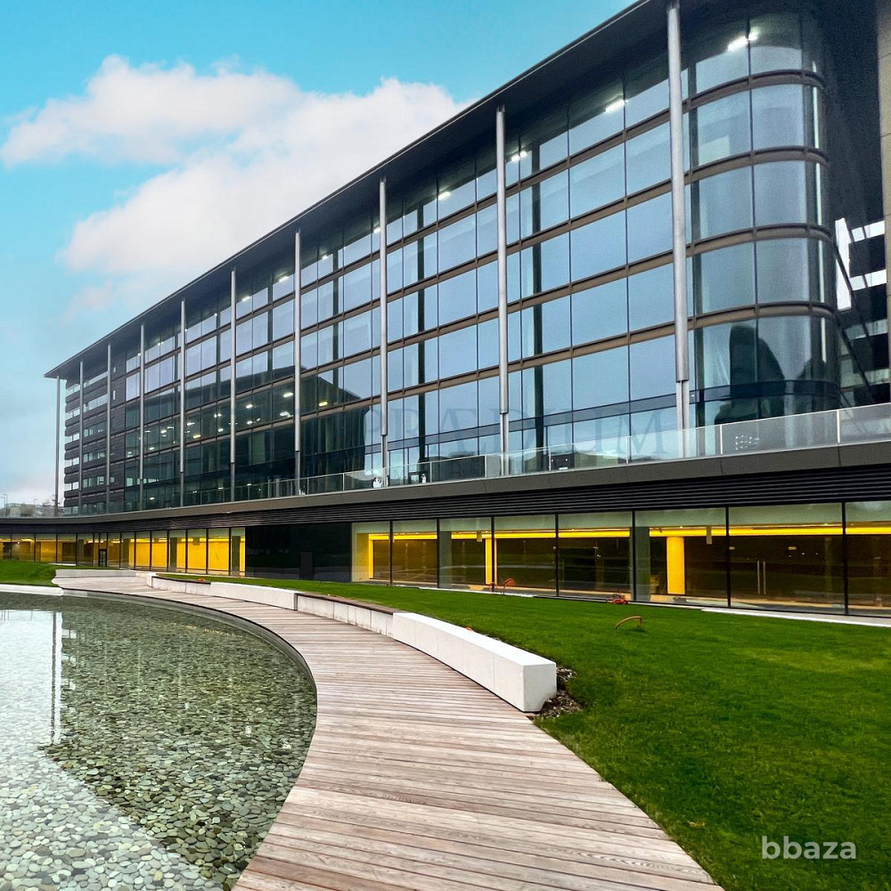 Сдается офисное помещение 373 м² Москва - изображение 2