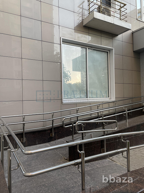 Продается помещение свободного назначения 172 м² Москва - изображение 4