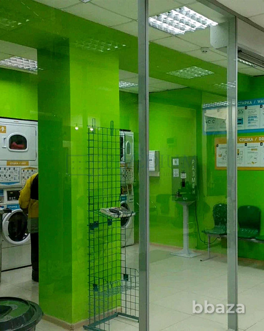 Продается торговое помещение 1012 м² Москва - изображение 2