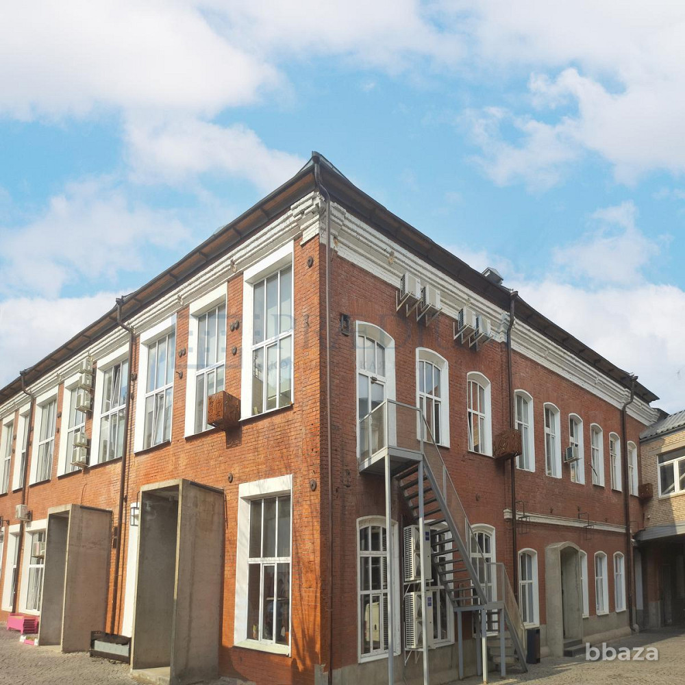 Продается помещение свободного назначения 153 м² Москва - изображение 1