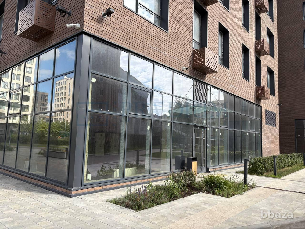 Продается торговое помещение 174 м² Москва - изображение 1