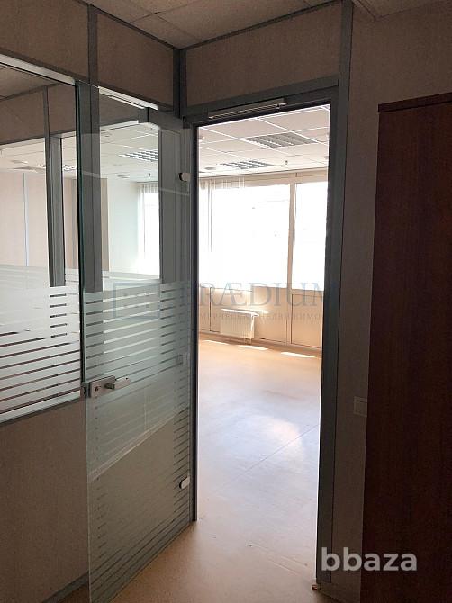 Продается офисное помещение 271 м² Москва - изображение 6