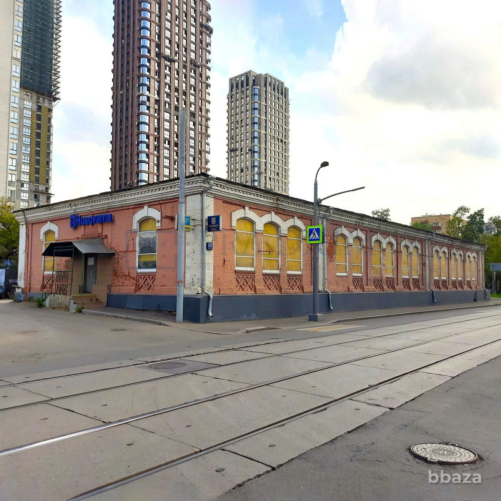 Продается помещение свободного назначения 672 м² Москва - изображение 1