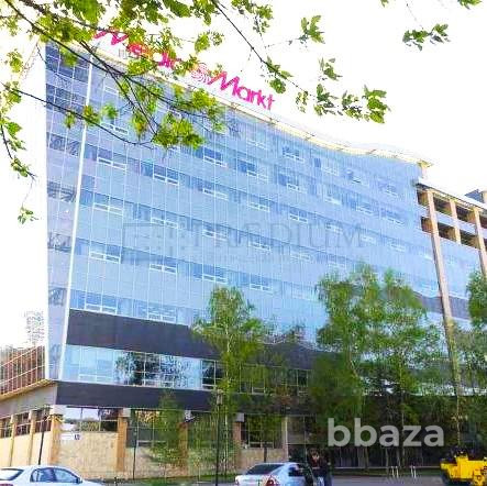 Сдается офисное помещение 708 м² Москва - изображение 2